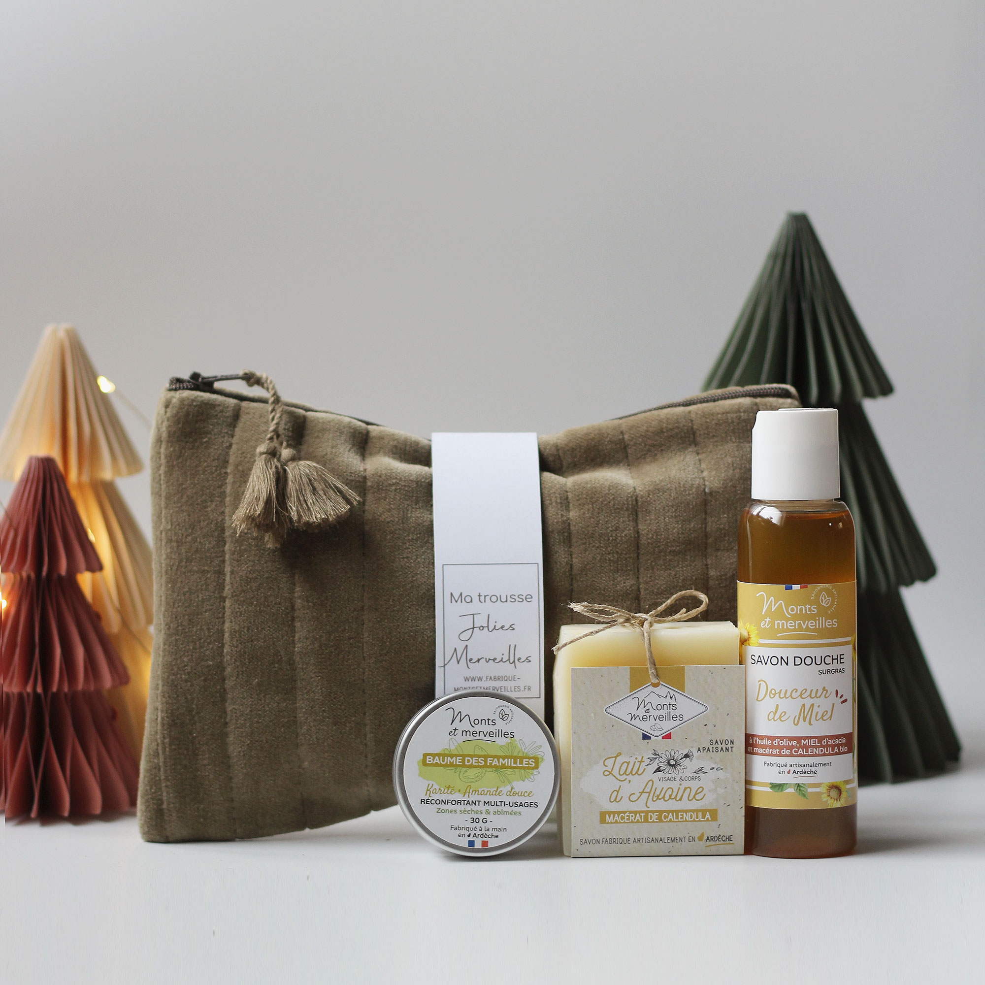 Trousse-cosmetique-cadeau-velours savon